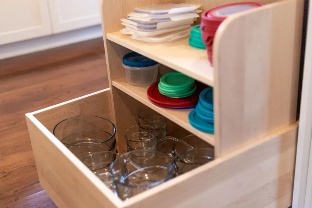 Dovetail Drawer LC Three Tier.webp